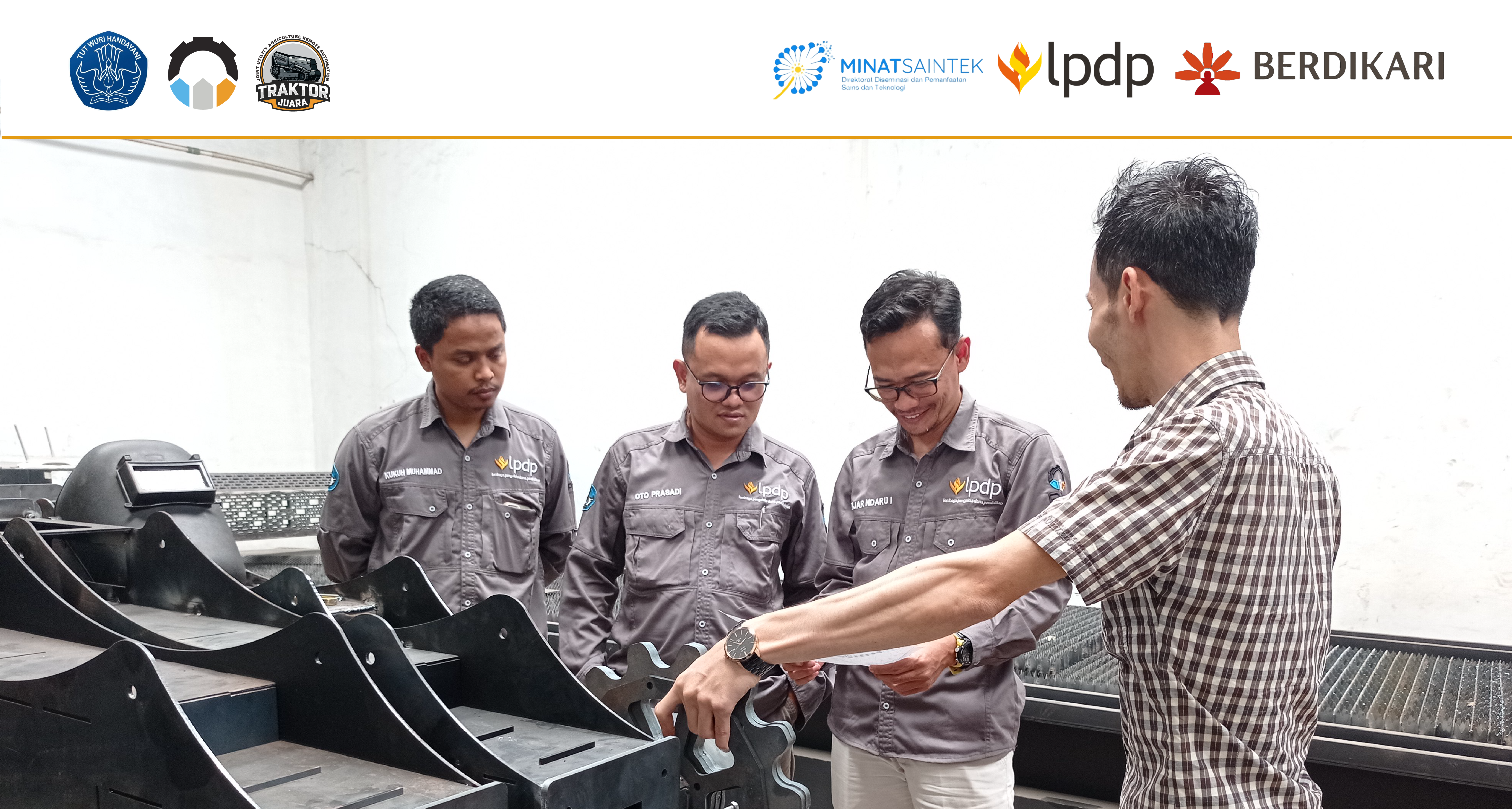 𝐏𝐞𝐧𝐲𝐞𝐥𝐞𝐬𝐚𝐢𝐚𝐧 𝐃𝐄𝐃 𝐎𝐧 𝐓𝐫𝐚𝐜𝐤: 𝐏𝐞𝐧𝐠𝐮𝐚𝐭𝐚𝐧 𝐊𝐞𝐦𝐢𝐭𝐫𝐚𝐚𝐧 𝐌𝐞𝐧𝐣𝐚𝐝𝐢 𝐊𝐮𝐧𝐜𝐢 𝐒𝐮𝐤𝐬𝐞𝐬 𝐌𝐞𝐧𝐣𝐞𝐥𝐚𝐧𝐠 𝐌𝐨𝐧𝐢𝐭𝐨𝐫𝐢𝐧𝐠 𝐝𝐚𝐧 𝐄𝐯𝐚𝐥𝐮𝐚𝐬𝐢